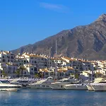 Beachside Puerto Banus Stunning 312 *
