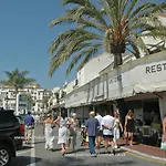 Beachside Puerto Banus Stunning 312 * Marbella