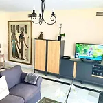 Beachside Puerto Banus Stunning 312 Apartment *