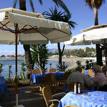 Apartment Beachfront Puerto Banus