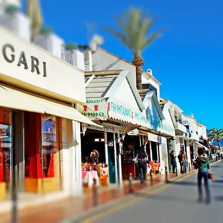 Beachside Puerto Banus Stunning 312 Appartamento Marbella