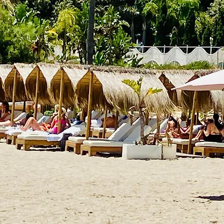 Apartment Beachside Puerto Banus Stunning 312