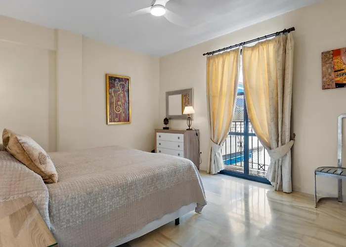 Beachside Puerto Banus Stunning 312 Appartement Marbellac